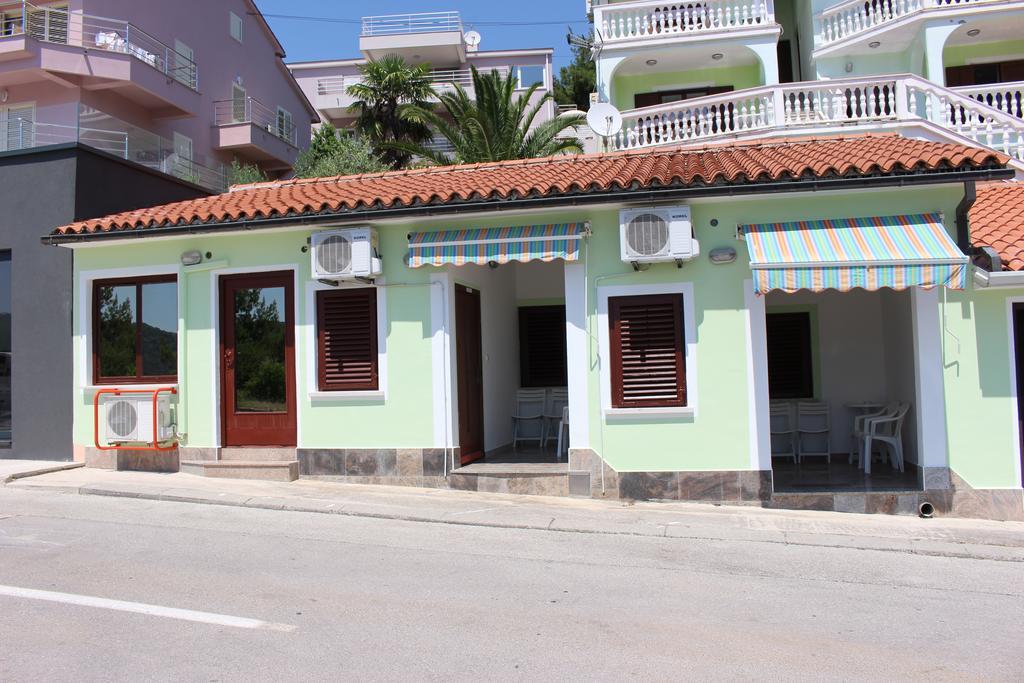 Egidio Gigi Bellich Holiday Apartments Family Houses Рабац Экстерьер фото